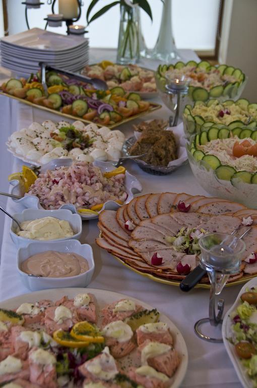 Beach Hotel & Restaurant Downings Ngoại thất bức ảnh