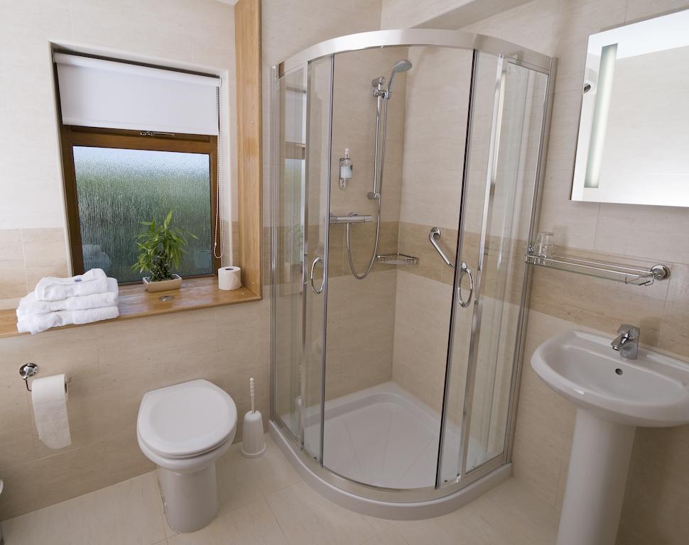 Beach Hotel & Restaurant Downings Phòng bức ảnh